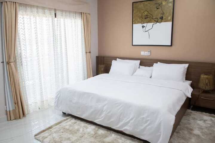 Room 20 of 42