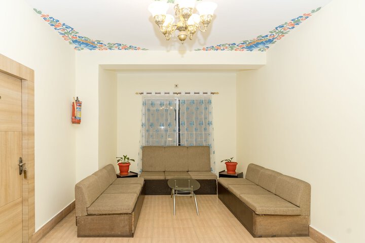 Hotel Interior 19 of 98