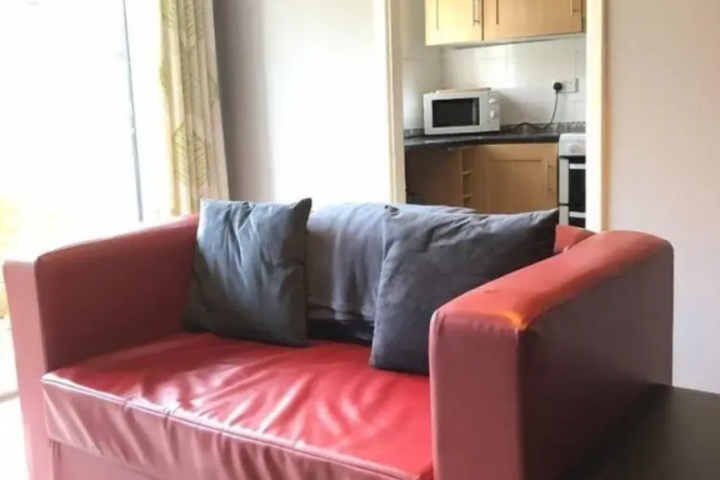 Room 5 of 19