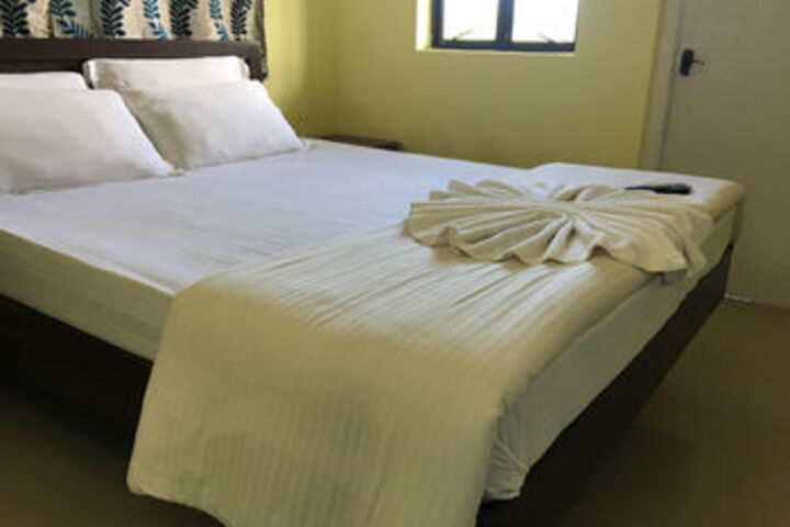 Room 17 of 25