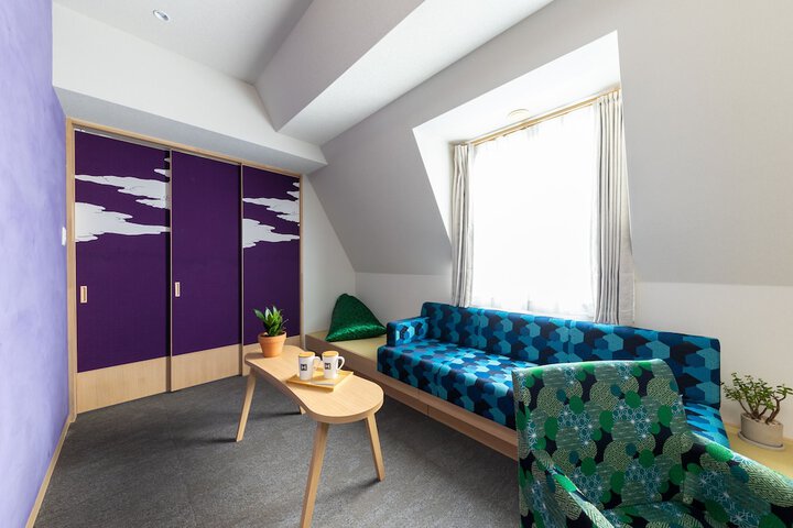Room 8 of 52