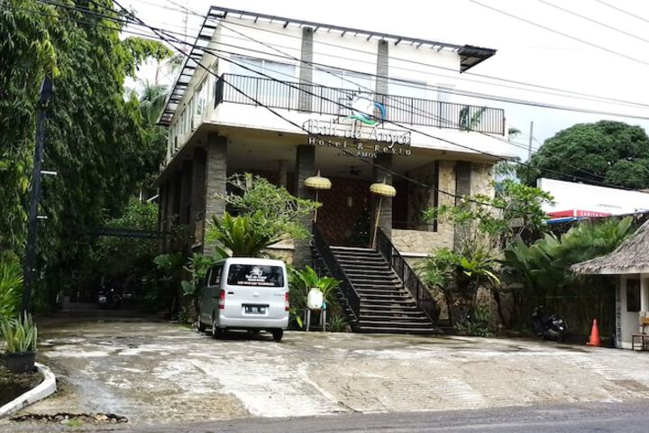Bali de Anyer Hotel & Restaurant