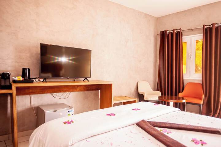 Room 29 of 35