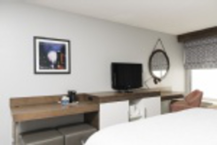 Room 5 of 36