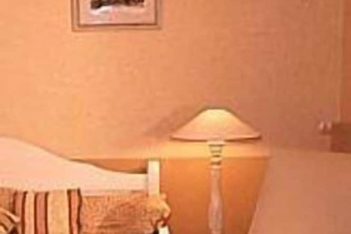 Room 14 of 62