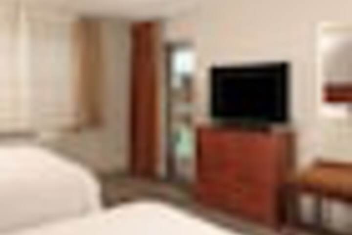 Room 29 of 261