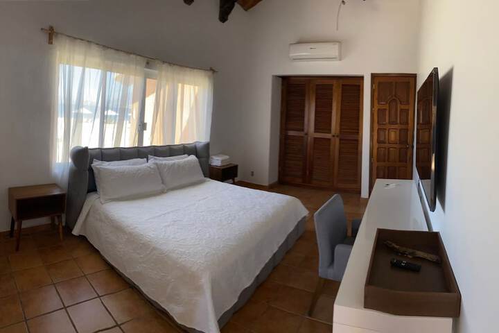 Room 4 of 29
