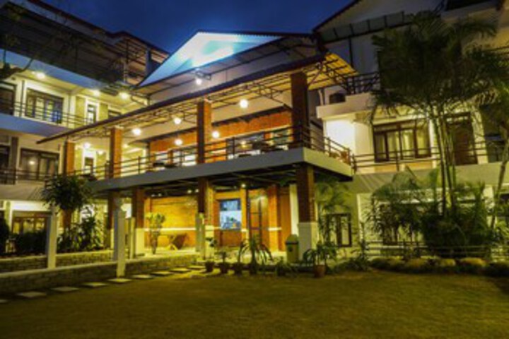 Hotel 14 of 19