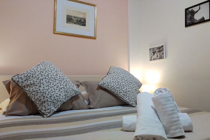 Room 15 of 26