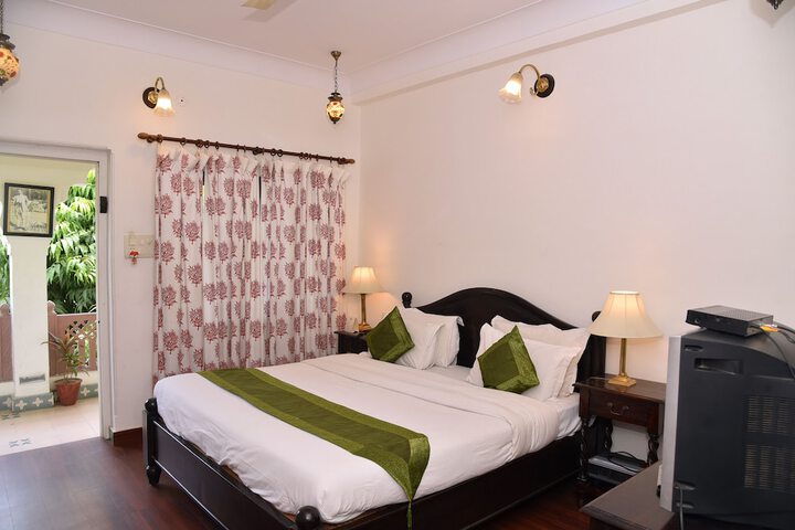 Room 8 of 47