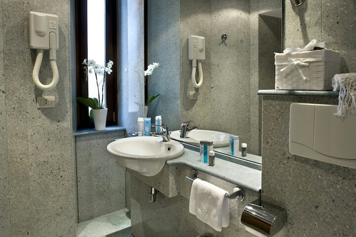 Bath Interior