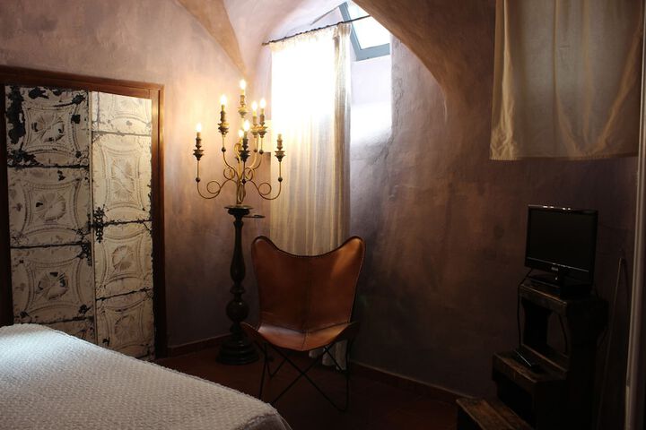 Room 9 of 52