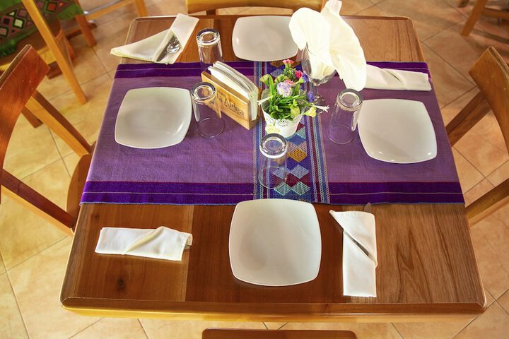 Dining 70 of 97