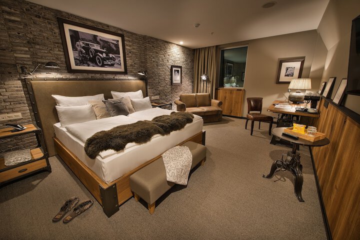 Room 15 of 101