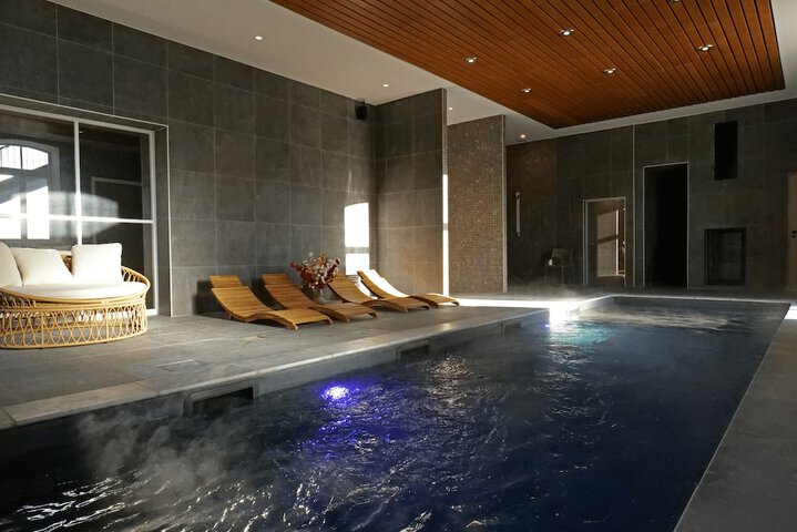 Spa 17 of 45