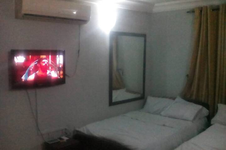 Room 9 of 45