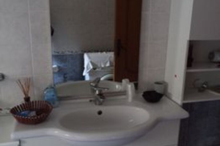 Room 13 of 52