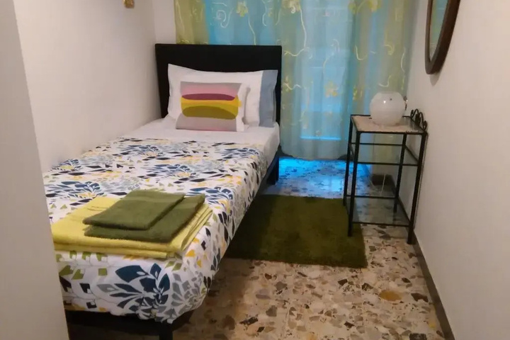 Room 3 of 11