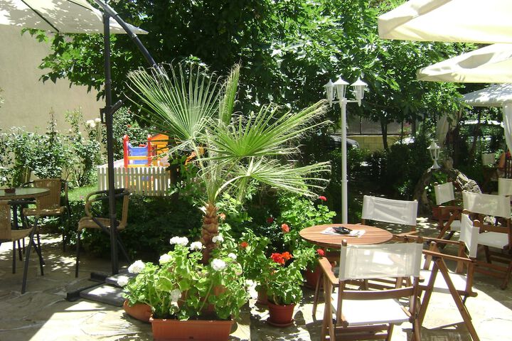Family Hotel Kandrovi