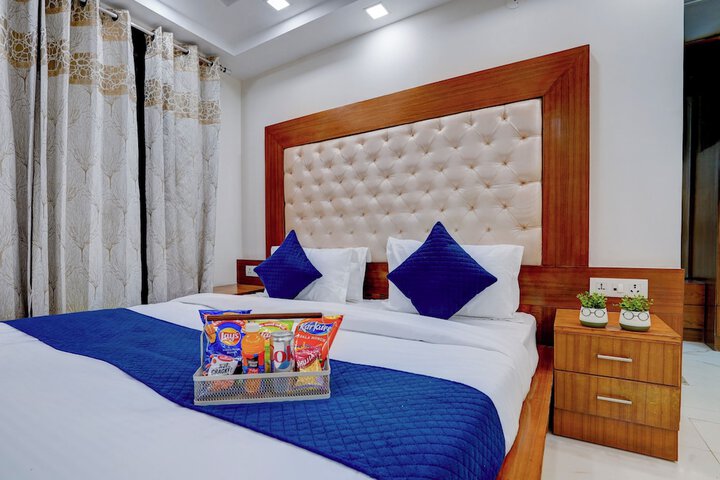 Room 6 of 39