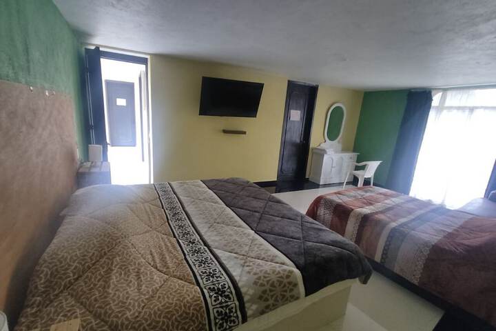 Room 10 of 47