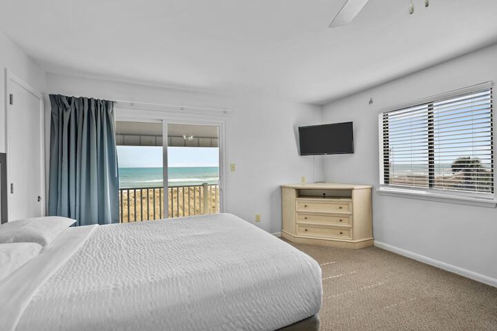 Room 20 of 97