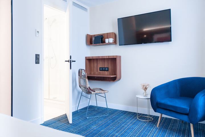 Room 25 of 71