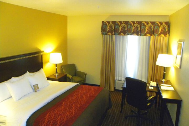Room 8 of 40