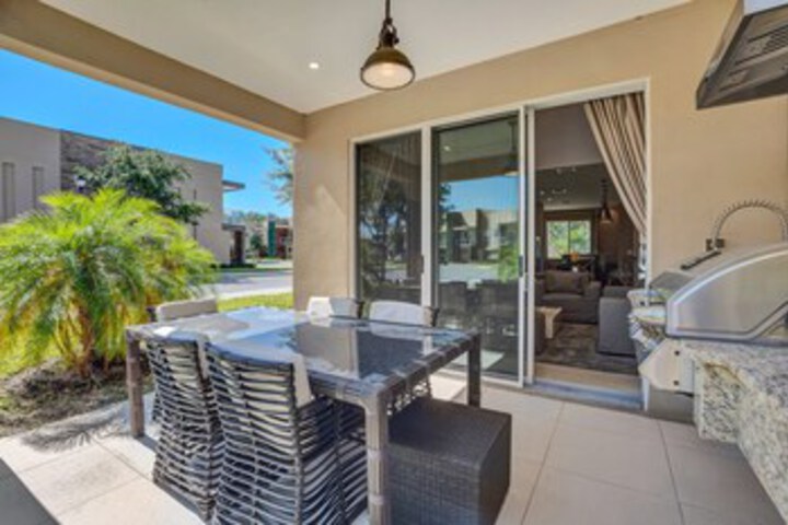 Terrace/Patio 4 of 47