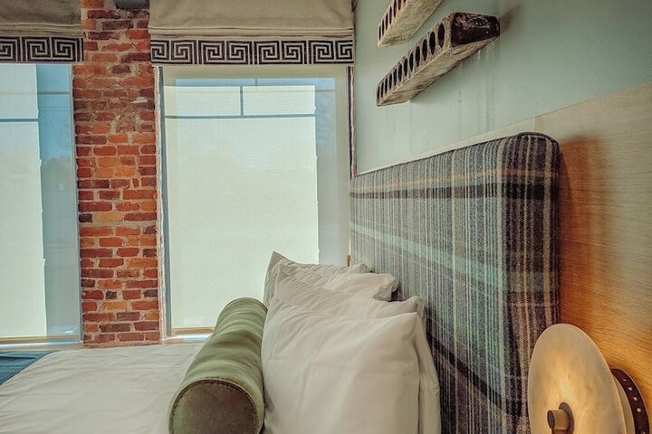 Room 7 of 29