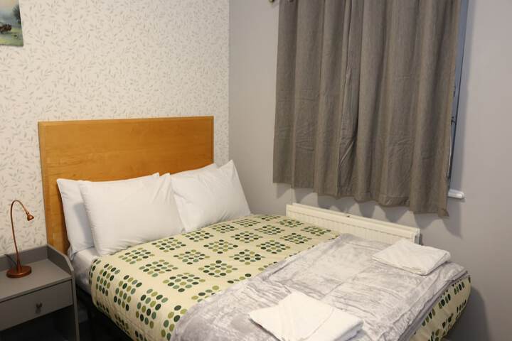 Room 5 of 30