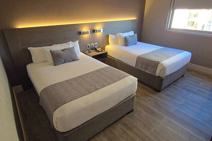 Room 10 of 22