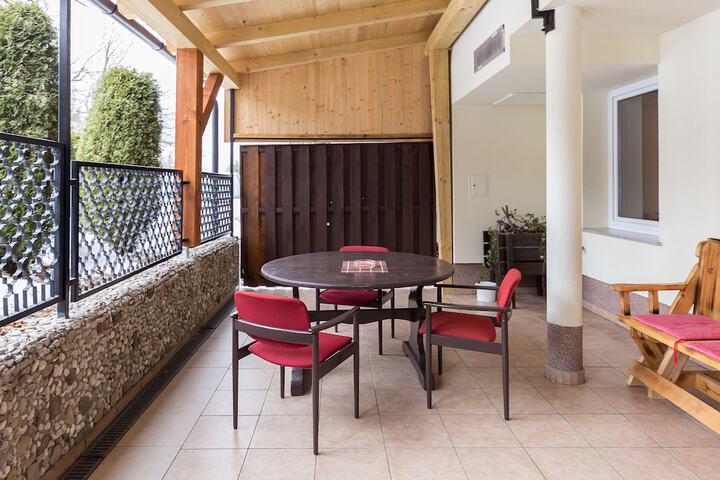 Terrace/Patio 71 of 125
