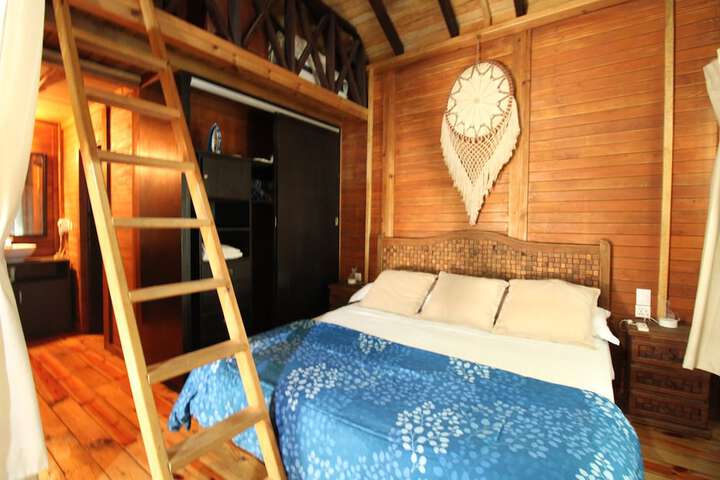 Room 16 of 60