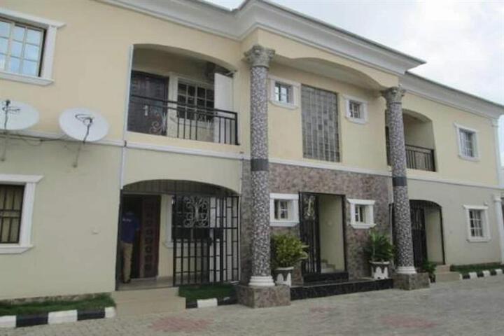 MS MARRIOTT APARTMENTS
