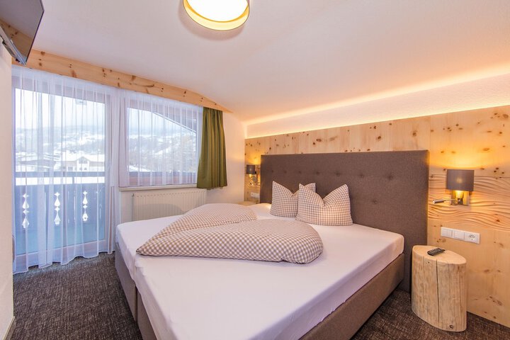 Room 6 of 39