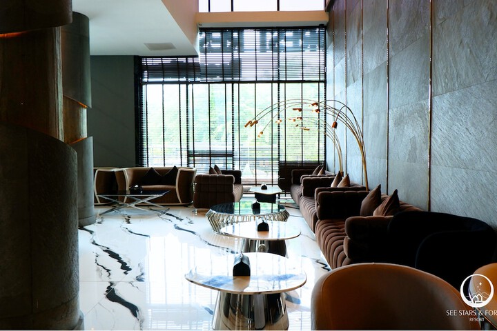 Hotel Interior 5 of 255