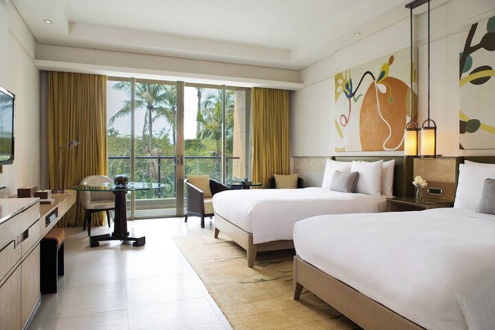 Room 27 of 146