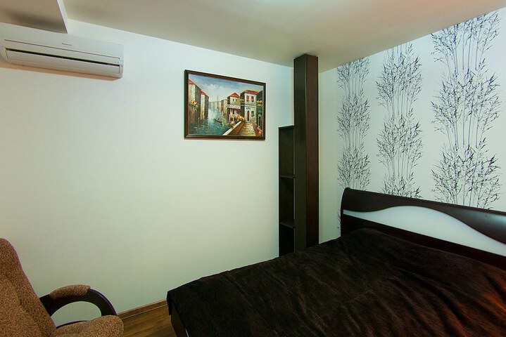 Room 26 of 61