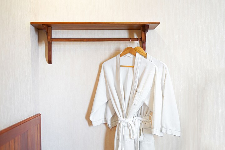 Room 6 of 31