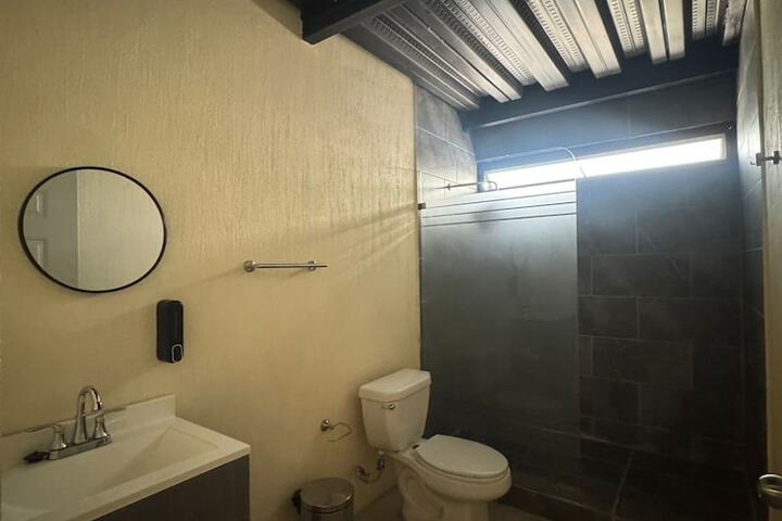 Room 49 of 77