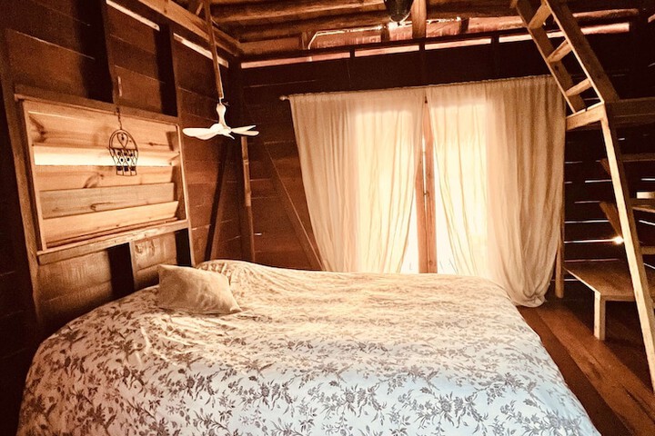 Room 16 of 118