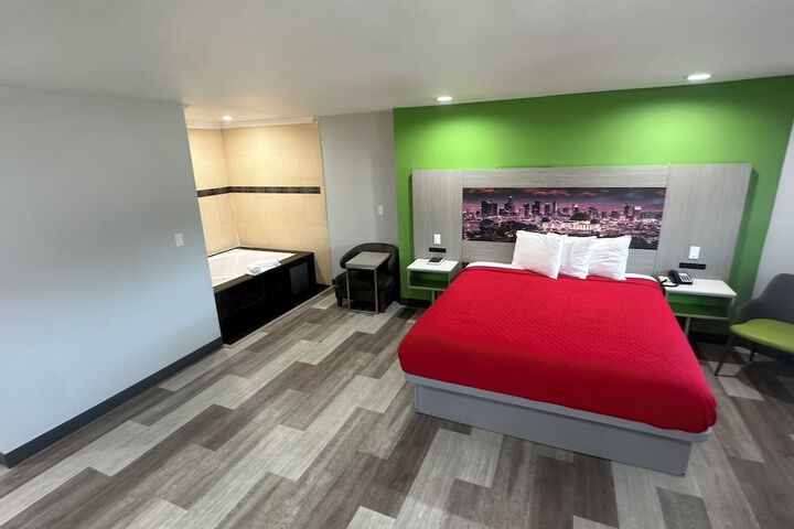 Standard | King Bed (18 of 26)