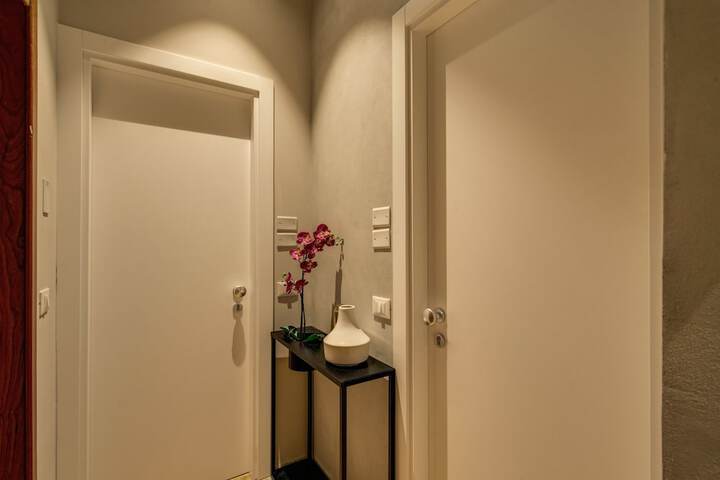 Hotel 2 of 32