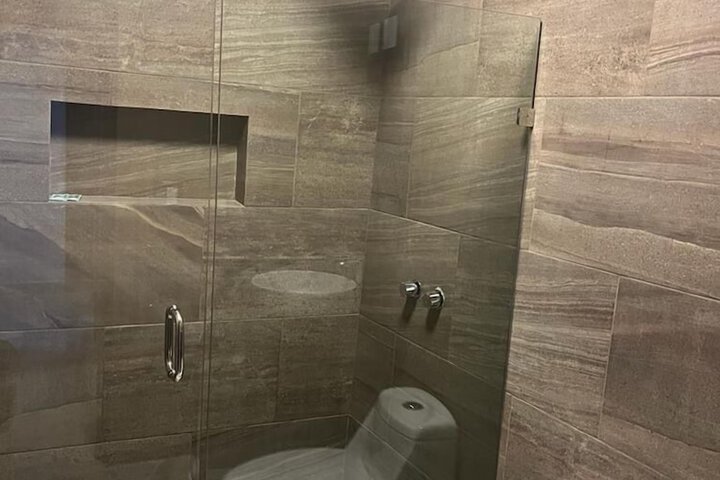 Room 12 of 13