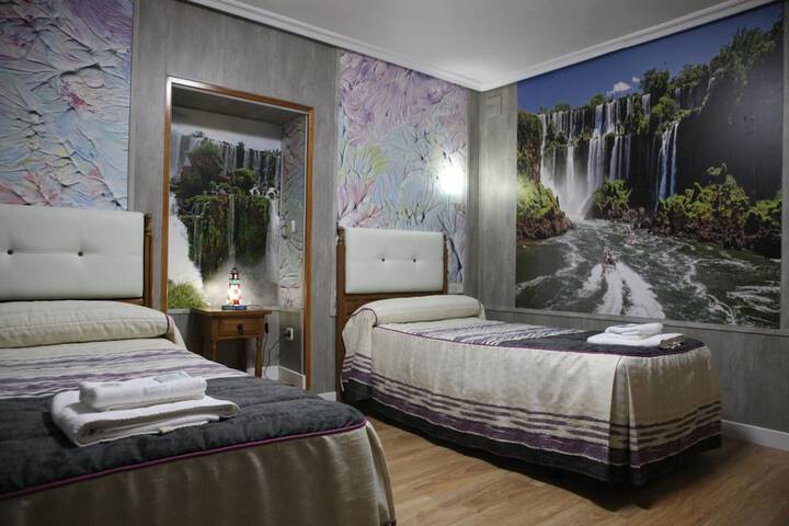 Room 27 of 58