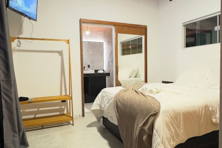 Room 25 of 135