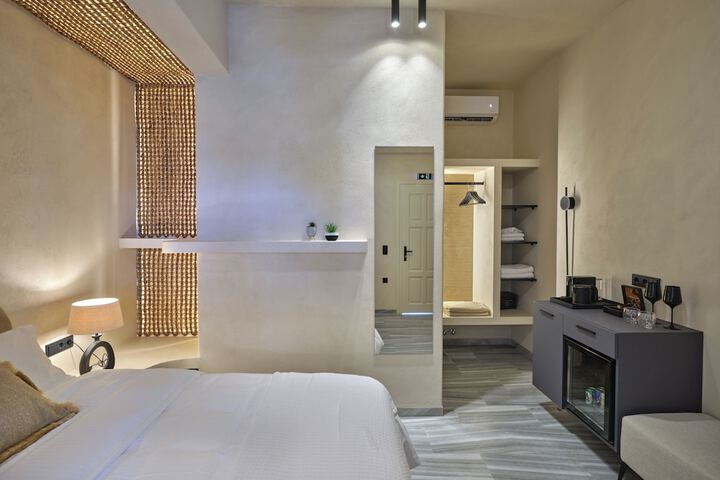 Room 15 of 45