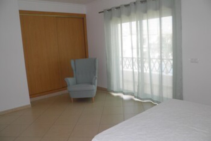 Room 25 of 29