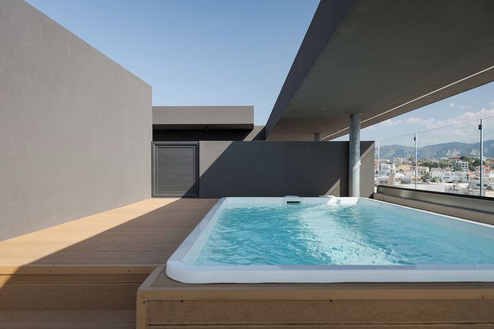 Pool 39 of 79